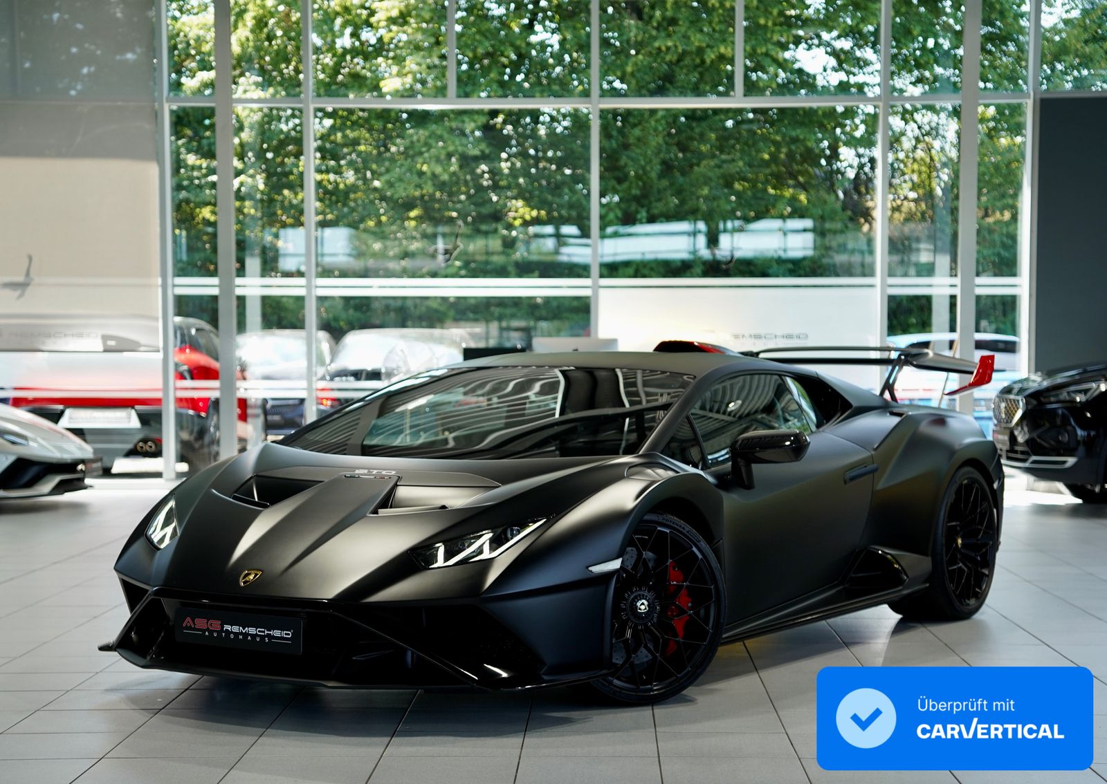 LAMBORGHINI Huracán