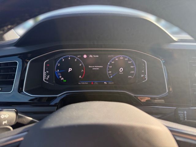 Taigo R-Line 1.5 TSI DSG AHK-abnehmbar Panodach
