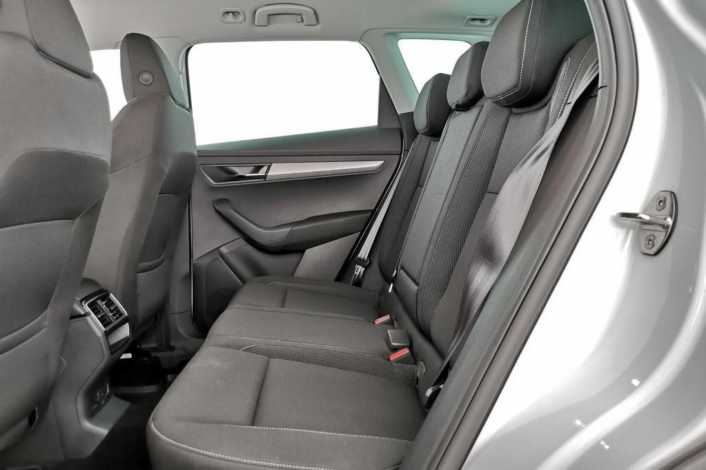 Skoda Karoq Ambition 2.0 TDI AHK*PDC*Tempo*Klima*NAV