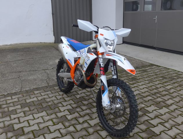 KTM 350 EXC-F Six Days 2024, 61h, SPV Fahrwerk