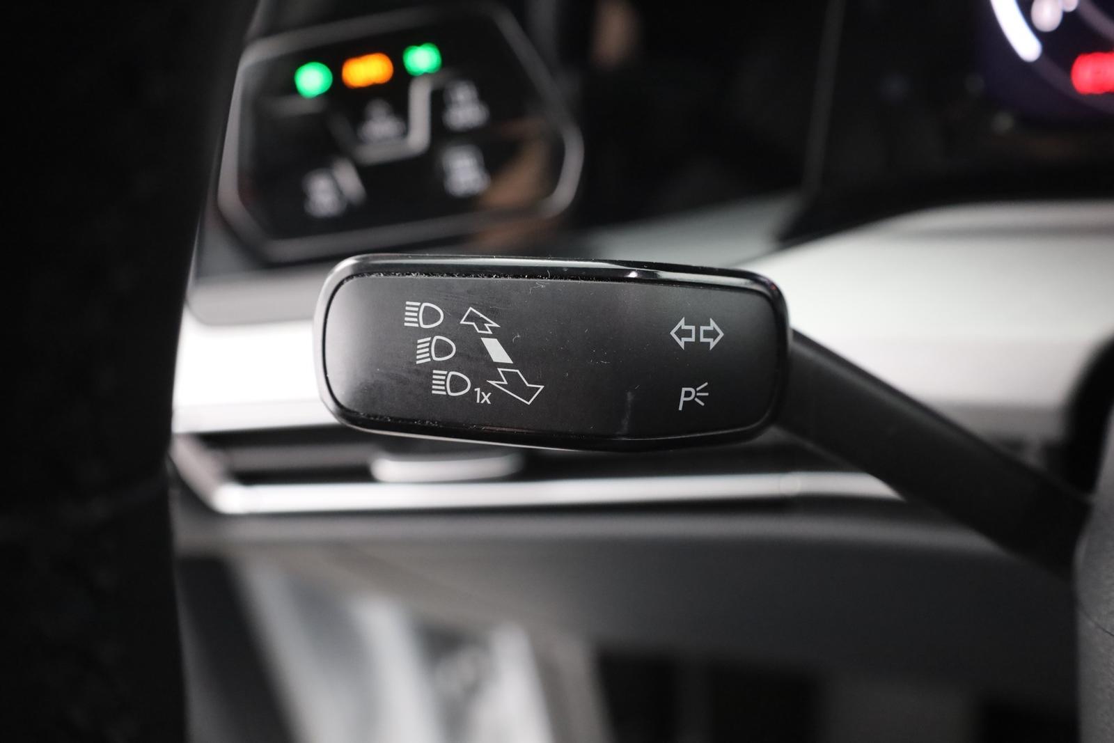 Volkswagen Golf VIII Variant Life eTSI DSG LED Navi ACC DAB, миниатюра 21