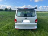 Volkswagen T5 California Multivan mit Markise - Volkswagen T5 California: Markise
