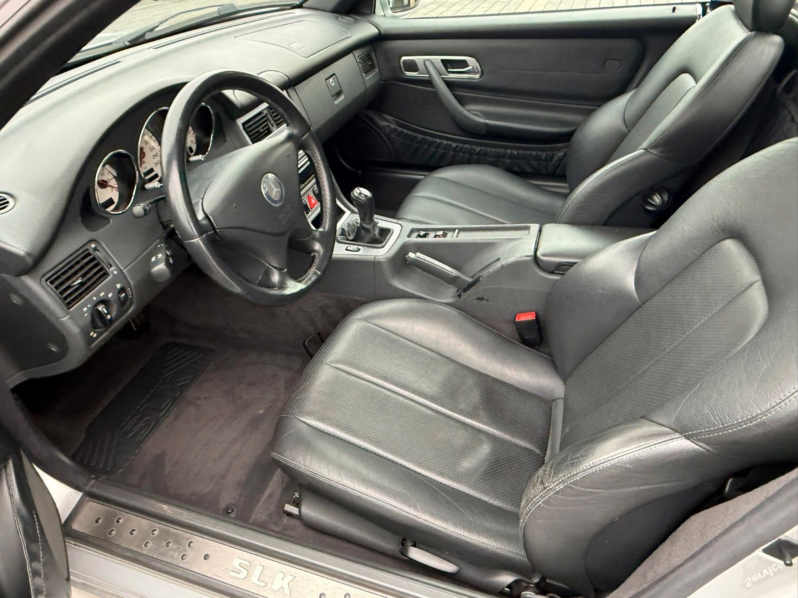 Fahrzeugabbildung Mercedes-Benz SLK 200 Kompressor