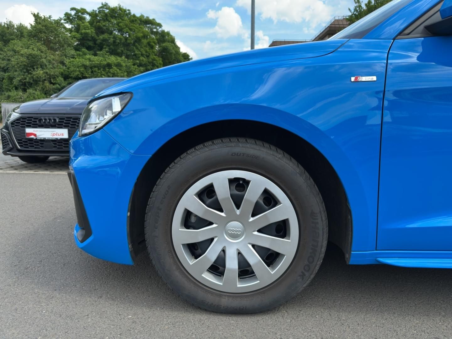 Fahrzeugabbildung Audi A1 Sportback S line