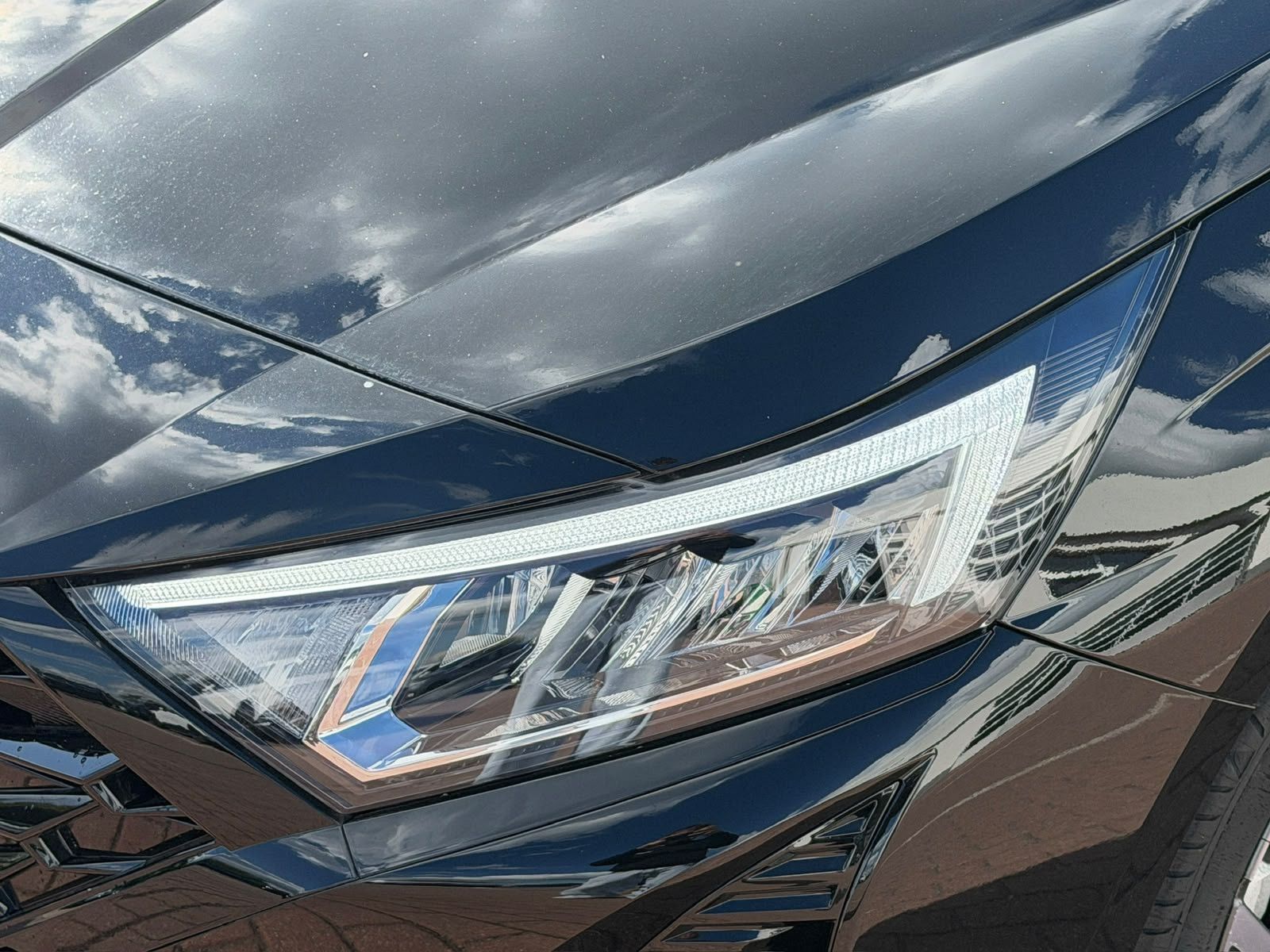 Fahrzeugabbildung Hyundai i20 1.0 T-GDI Trend *Navi*Kamera*CarPlay*LED*