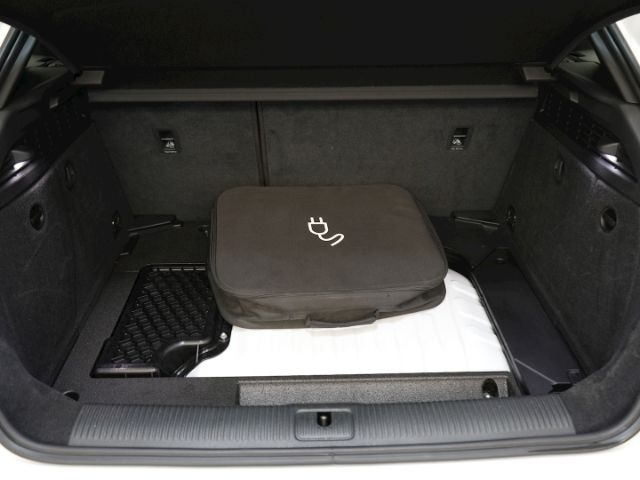 A3 SPORTBACK 40 e-TRON SPORT AT+VOLL LED+NAVI+SI