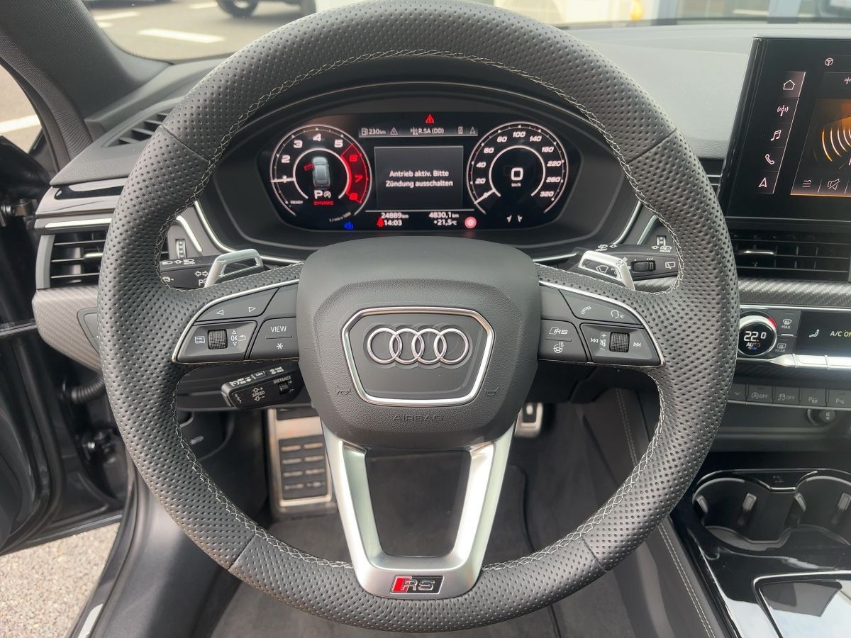 Audi RS4 - Bild 11