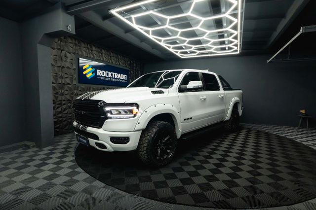 Dodge RAM 5.7 V8 HEMI 4x4 OFFROAD Night-Paket *LED*