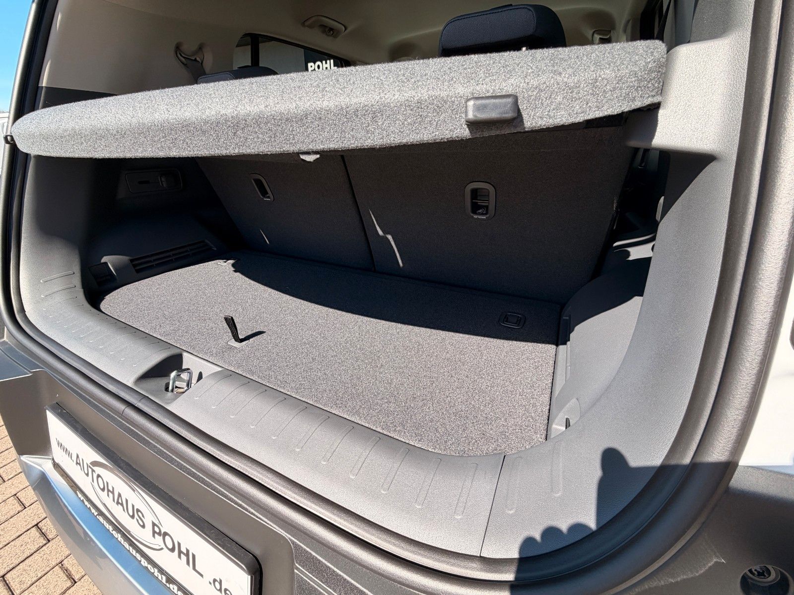 Fahrzeugabbildung Kia EV2 42.2 4S EARTH WIC 22AC TEC DWP DES