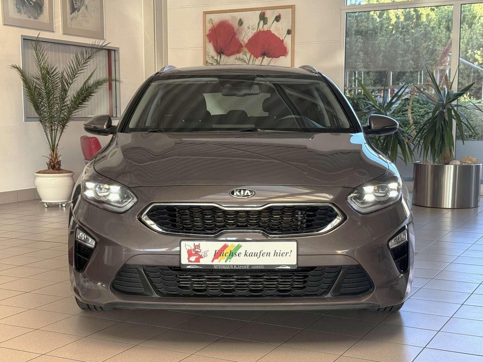 Fahrzeugabbildung Kia Ceed Sportswagon cee´d Autom. /LED/Navi/Spur/...