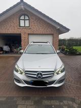 Mercedes-Benz E 400 T - - Mercedes-Benz E 400 in Duisburg