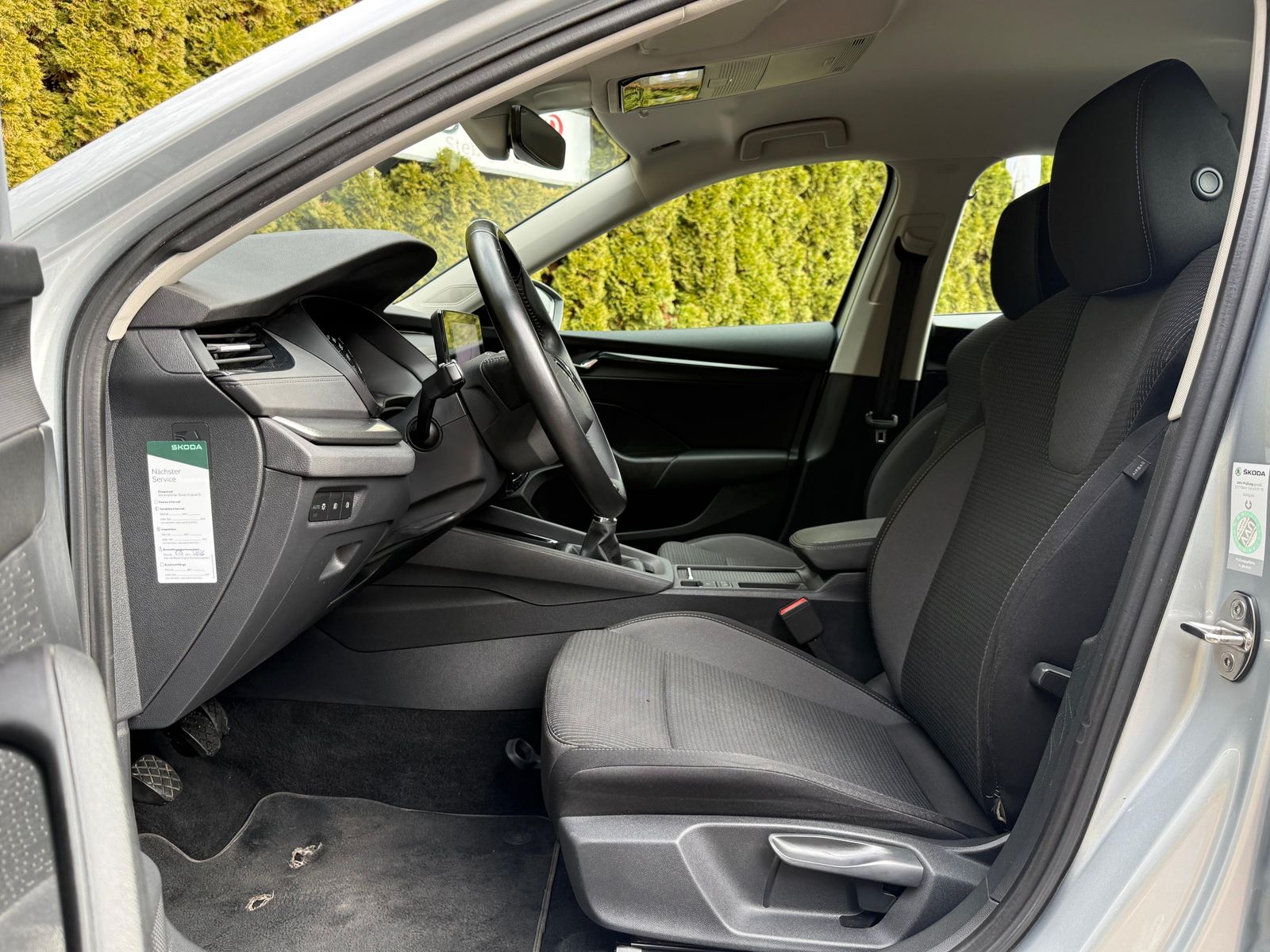 Fahrzeugabbildung SKODA Octavia 2.0 TDI Ambition LED+SHZ+AHK+CARPLAY+DAB