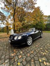 Bentley Continental GTC - - - Bentley Continental mit Benzin-Antrieb: Cabrio