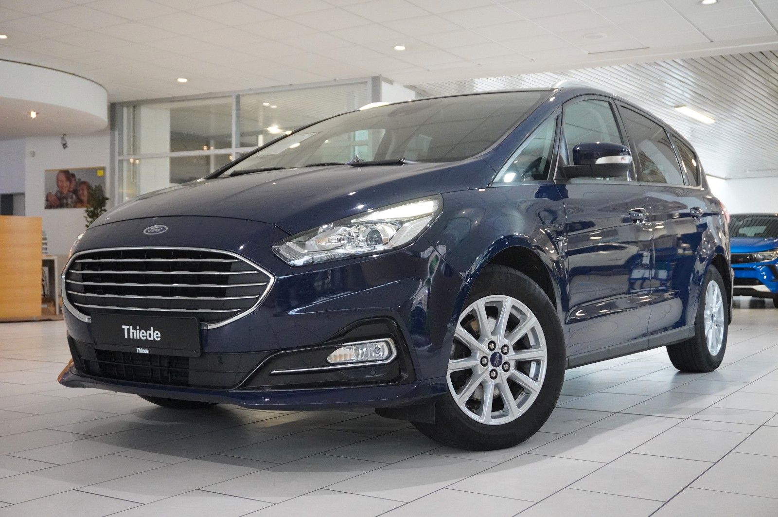 Fahrzeugabbildung Ford S-Max 2.0D TREND NAVI/LED/KAMERA/SHZ/SPORT/DAB+
