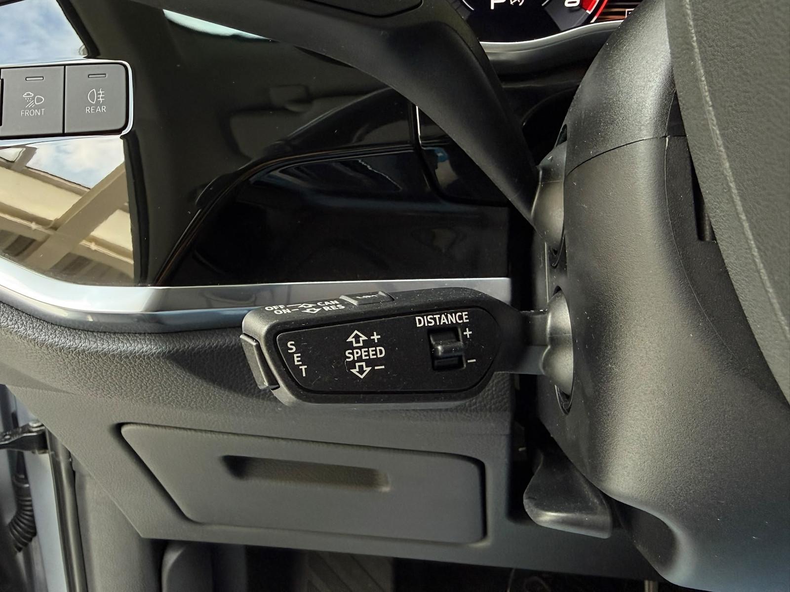 Audi Q3 40 TFSI S-tronic Quattro Standheiz. LED ACC