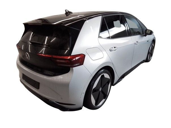 ID.3 GTX IQ.LIGHT+AR HUD+PANO+ACC+KAMERA+NAVI++