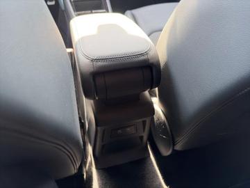 2024 AUDI SQ2 缩略图 21