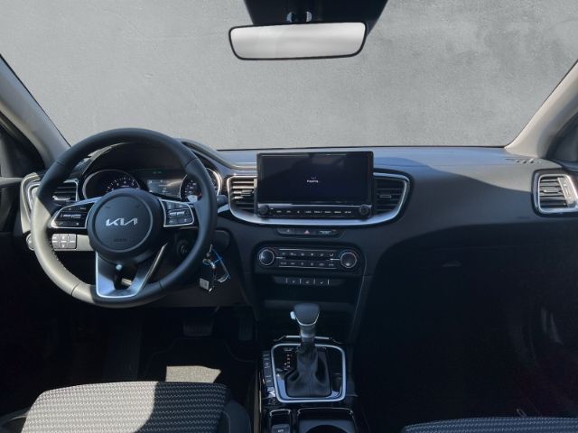 Fahrzeugabbildung Kia Ceed VISION 1.5 T-GDI DCT *KOMFORT-PLUS-PAKET*NA