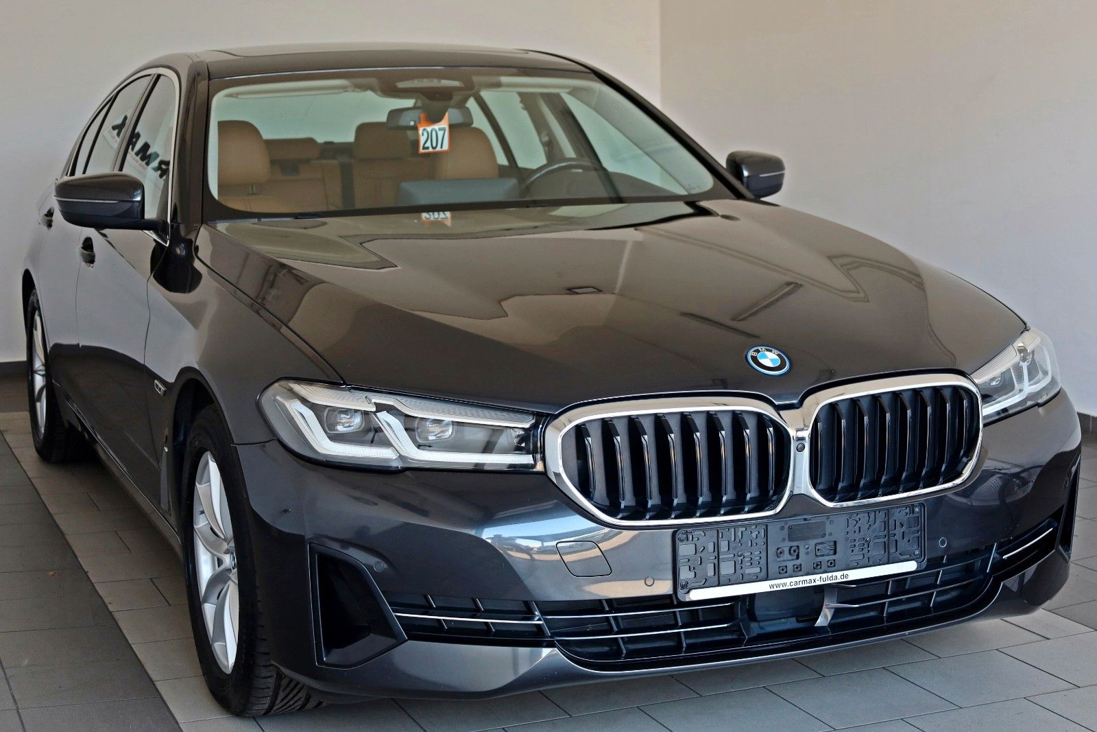 Fahrzeugabbildung BMW 530e xDrive Leder,Navi,LED,HUD,SD,Apple CarPlay,