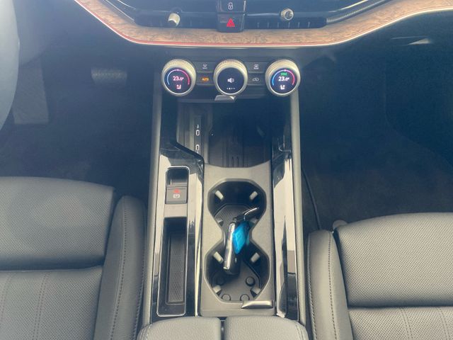 Superb Combi L&K 2.0 TDI, Standhzg, PANO, Rückka