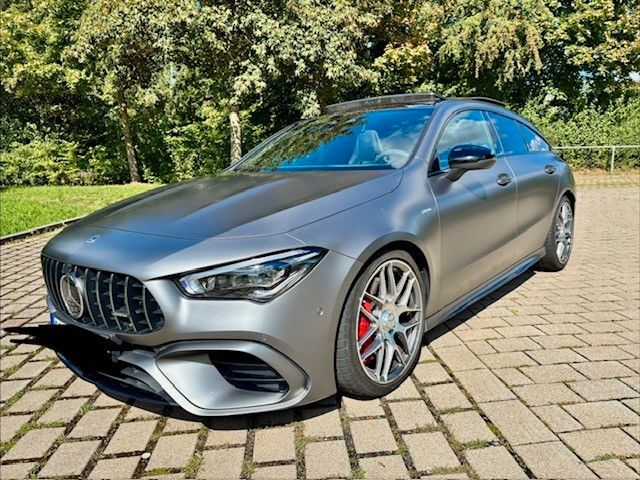 Mercedes-Benz CLA 45 AMG Shooting Brake