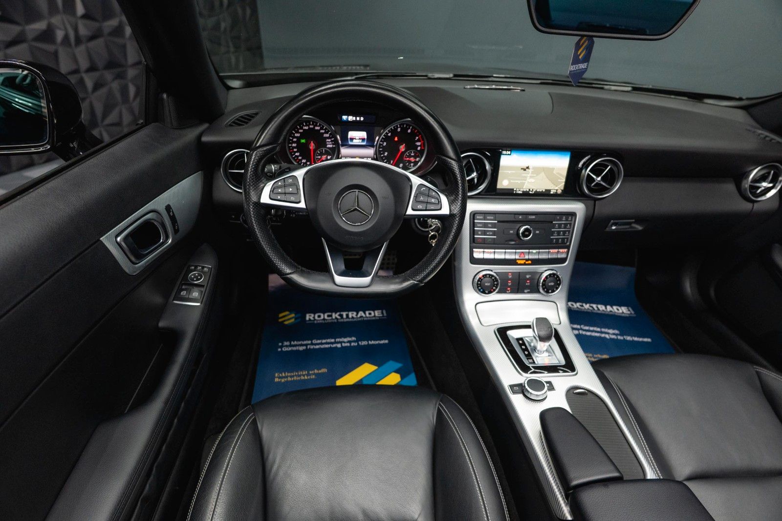 Fahrzeugabbildung Mercedes-Benz SLC 200 Roadster Sport *Sportabgas*Pano*Navi*