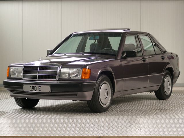 Mercedes-Benz 190 E *41.628 KM*eSSD*Karo*H-Kennz.*Scheckheft*