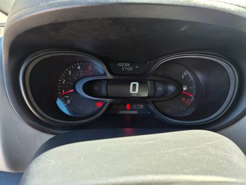 Renault Trafic - 12