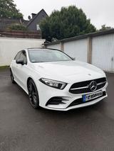 Mercedes-Benz A 250 AMG-Line/Night P./ Pano/Kamera/ 8-fach - Mercedes-Benz A 250 in Oberhausen