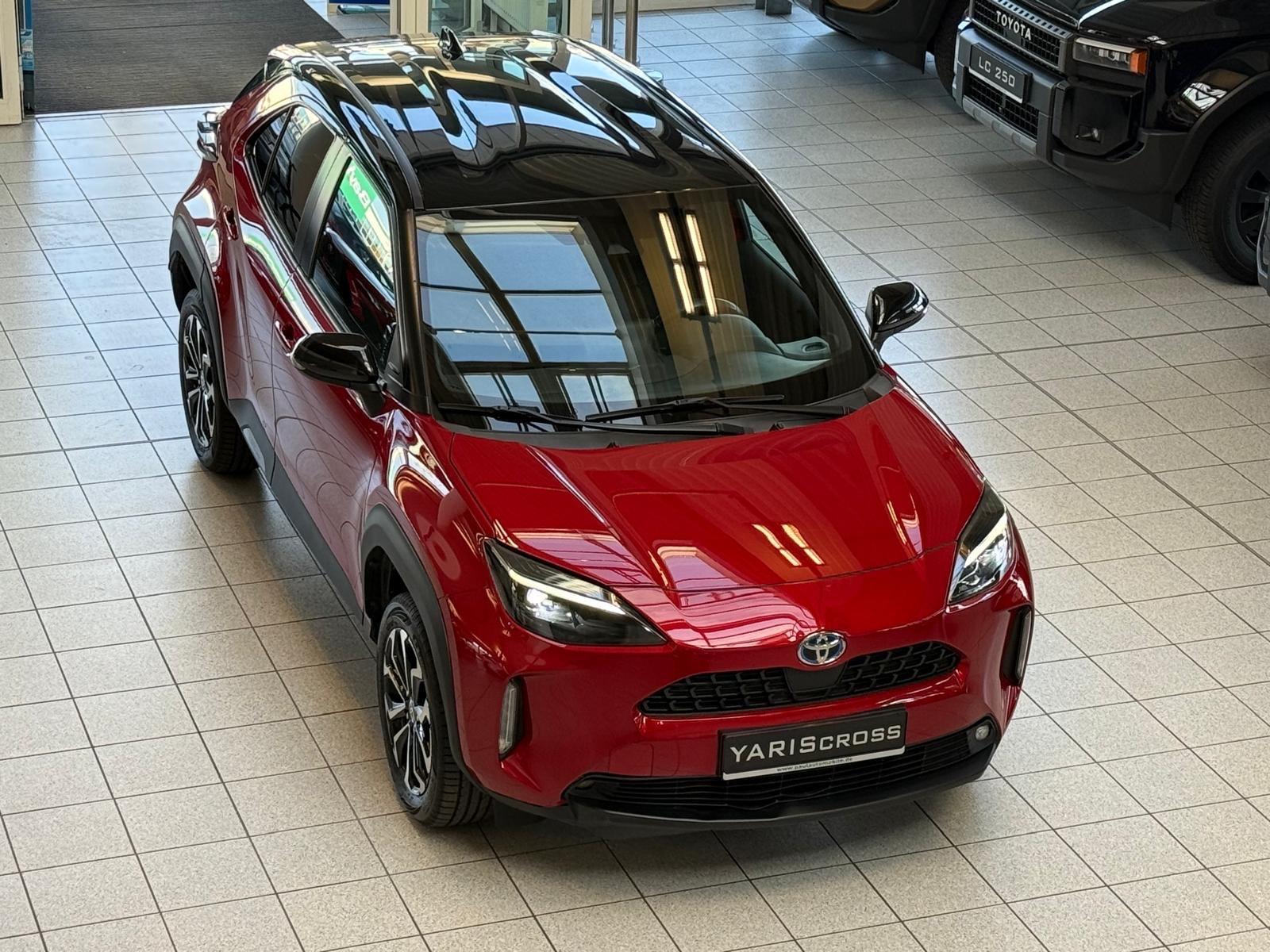 Toyota YARIS CROSS 1.5 - ALLRAD-LED-KAMERA-PRE CRASH S.