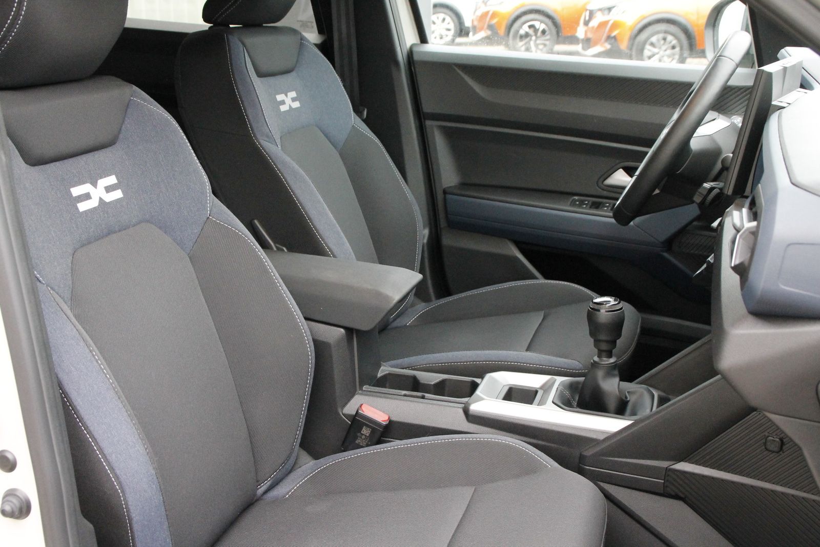 Fahrzeugabbildung Dacia Duster III 1.2 TCe 130 Journey