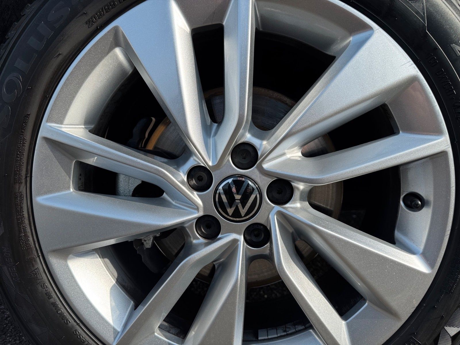 Fahrzeugabbildung Volkswagen T-Cross 1.0 Goal