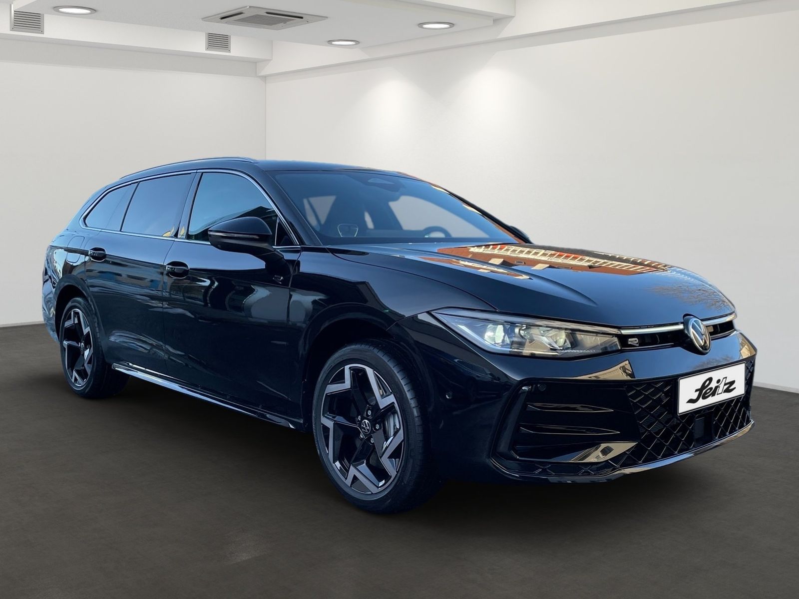 Volkswagen Passat Variant 1.5 TSI eHybrid R-Line AHK HEAD foto 3