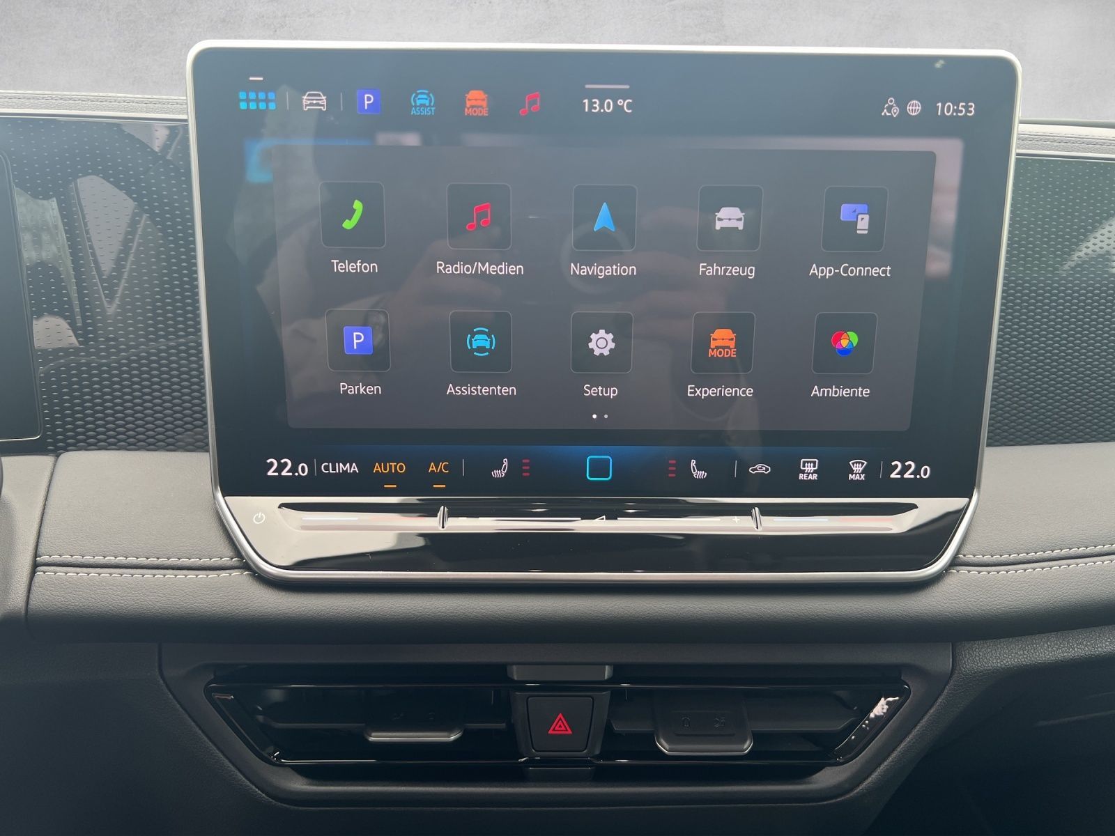 Tiguan Goal 2.0 TDI DSG AHK*Pano*Navi*ACC*LED