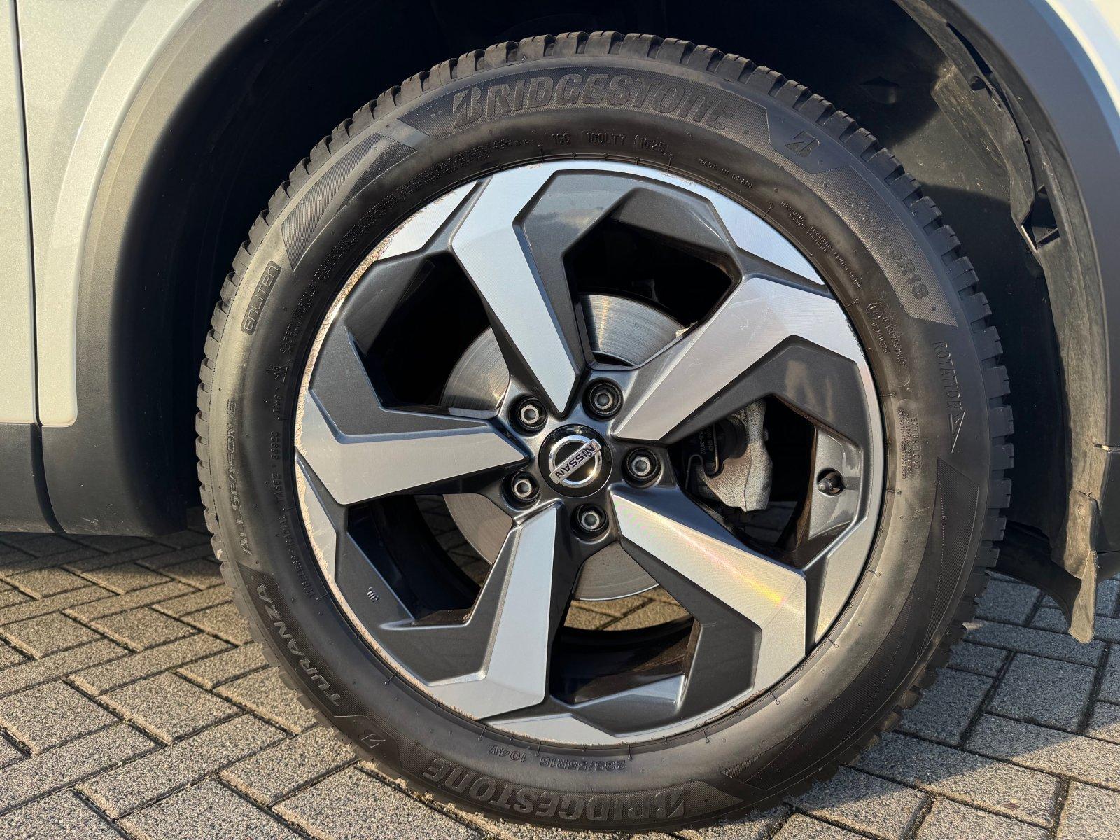 Nissan Qashqai 1.3 DIG-T MHEV N-Connecta/360°/NAVI/AHK
