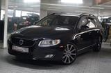 Volvo V70 D4 Momentum Geartronic*VOLLLEDER*NAVI*2 HAND - schwarze Volvo V70