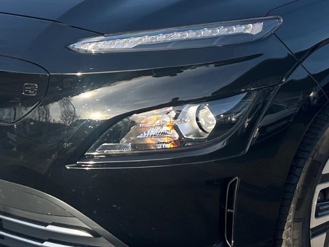 Fahrzeugabbildung Hyundai KONA Edition 30+ Elektro 2WD Navi Soundsystem AC