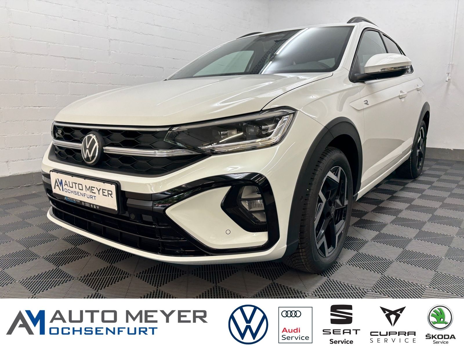 Volkswagen Taigo R-Line 1,5 l TSI DSG AHK Navi Kamera Ganzj