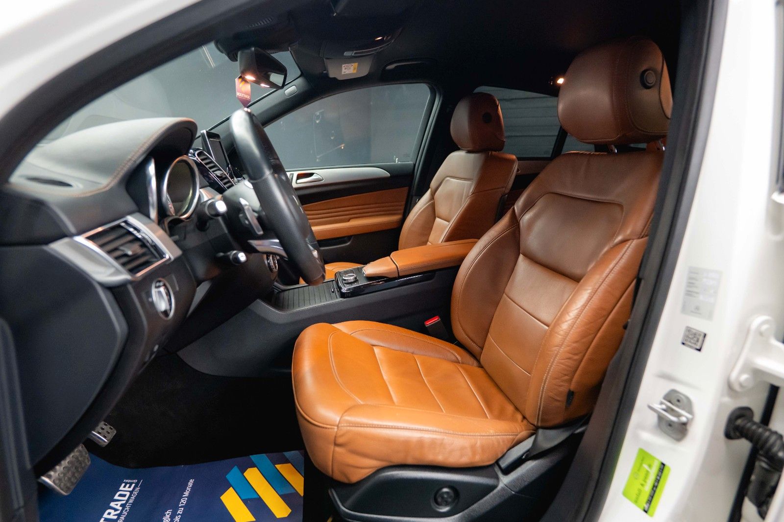 Fahrzeugabbildung Mercedes-Benz GLE 43 AMG Coupe Night-Paket *LED*Kamera*