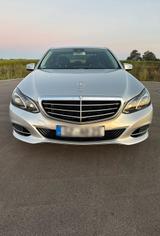 Mercedes-Benz Mercedes Benz E-Klasse E200 (W212) - Mercedes-Benz E-Class: W212