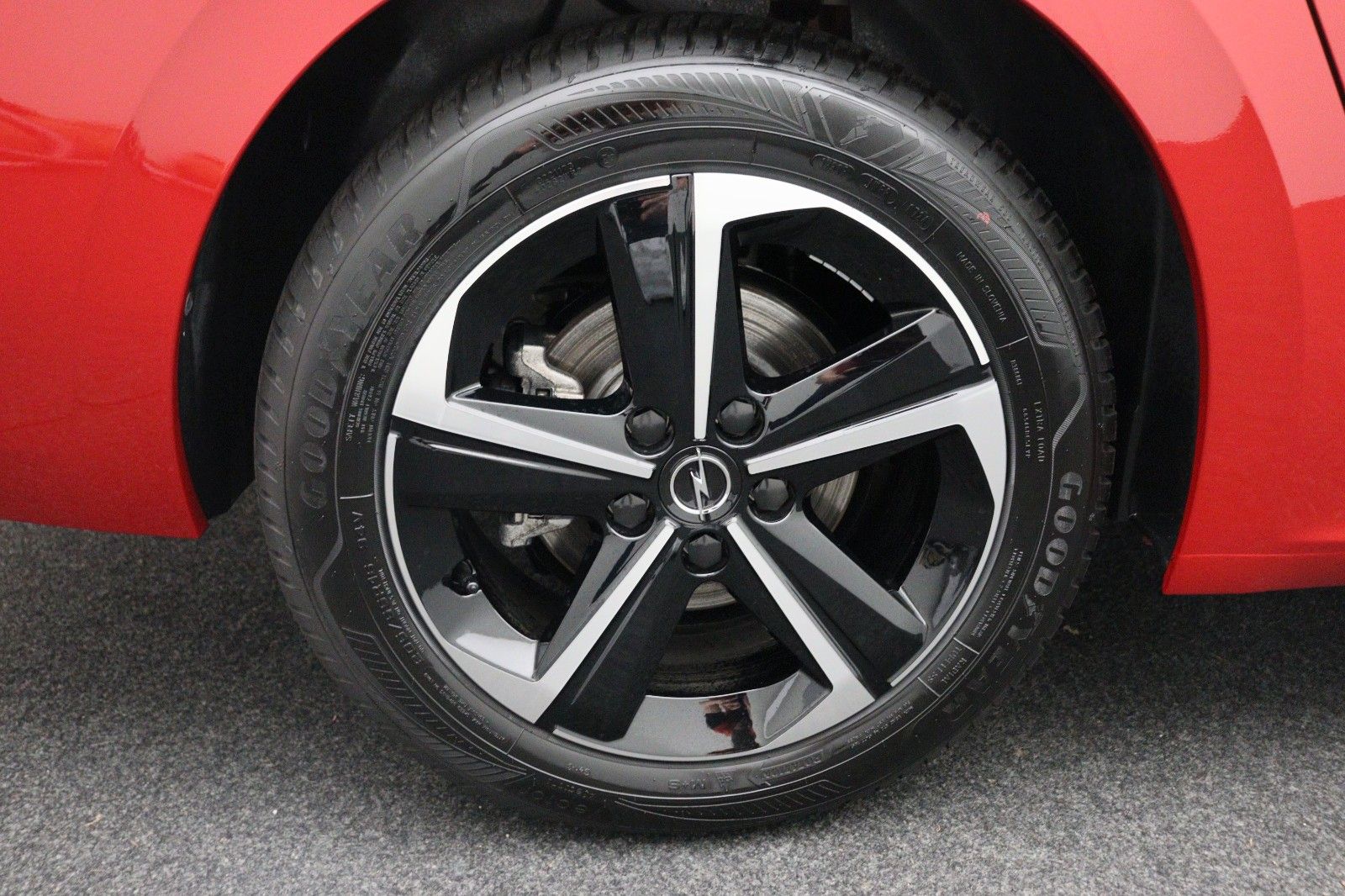 Fahrzeugabbildung Opel Astra L 1.2 Sports Tourer Enjoy LED ACC KAMERA