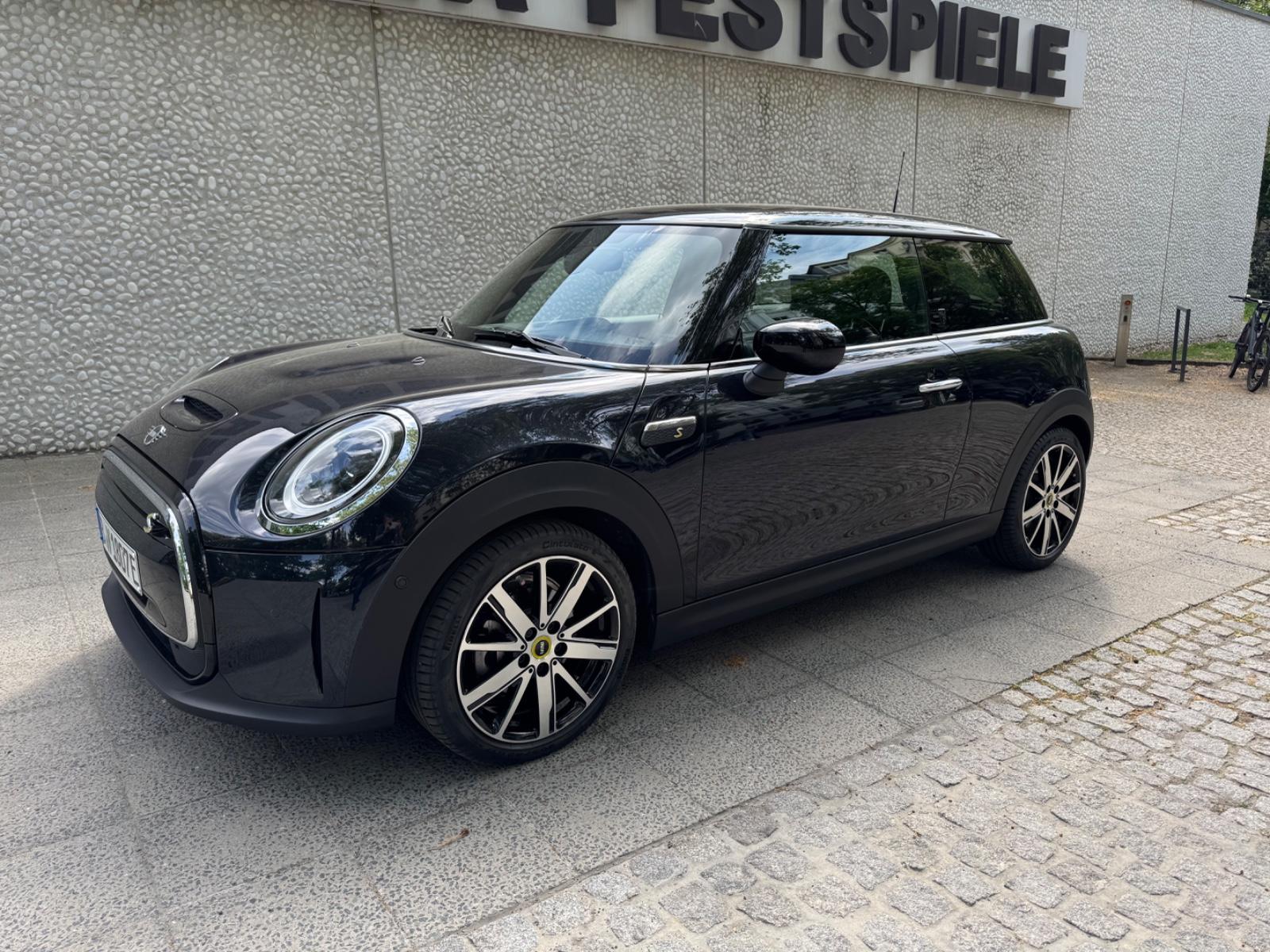 MINI COOPER SE Mini Cooper SE Yours Trim gepflegt!