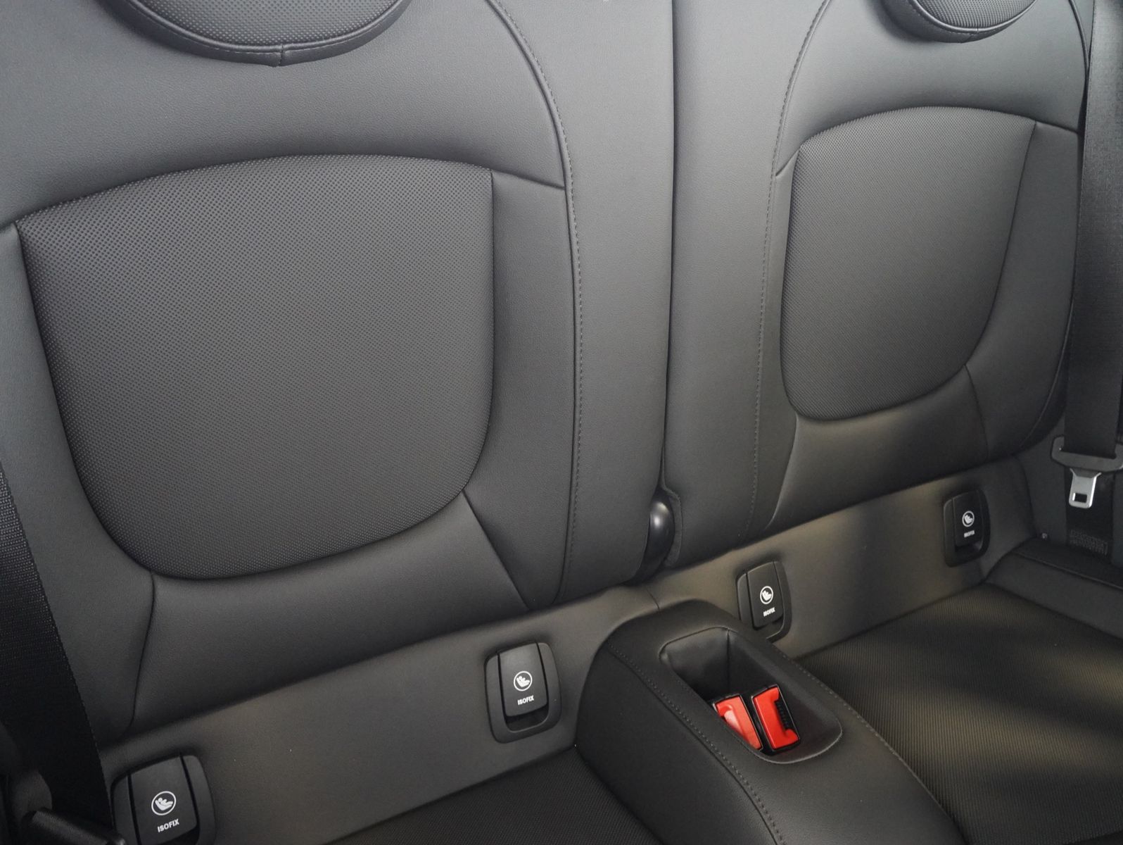 Fahrzeugabbildung MINI Cooper S Cabrio John Cooper Works Trim