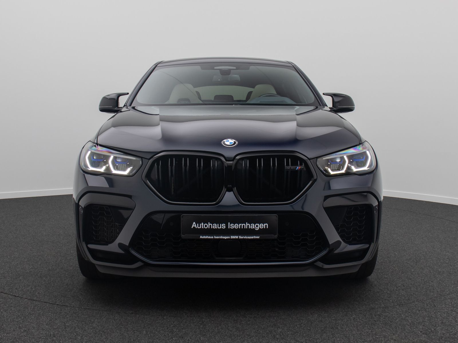 Fahrzeugabbildung BMW X6 M Competition M Driver´s DisplKey Sky Lounge