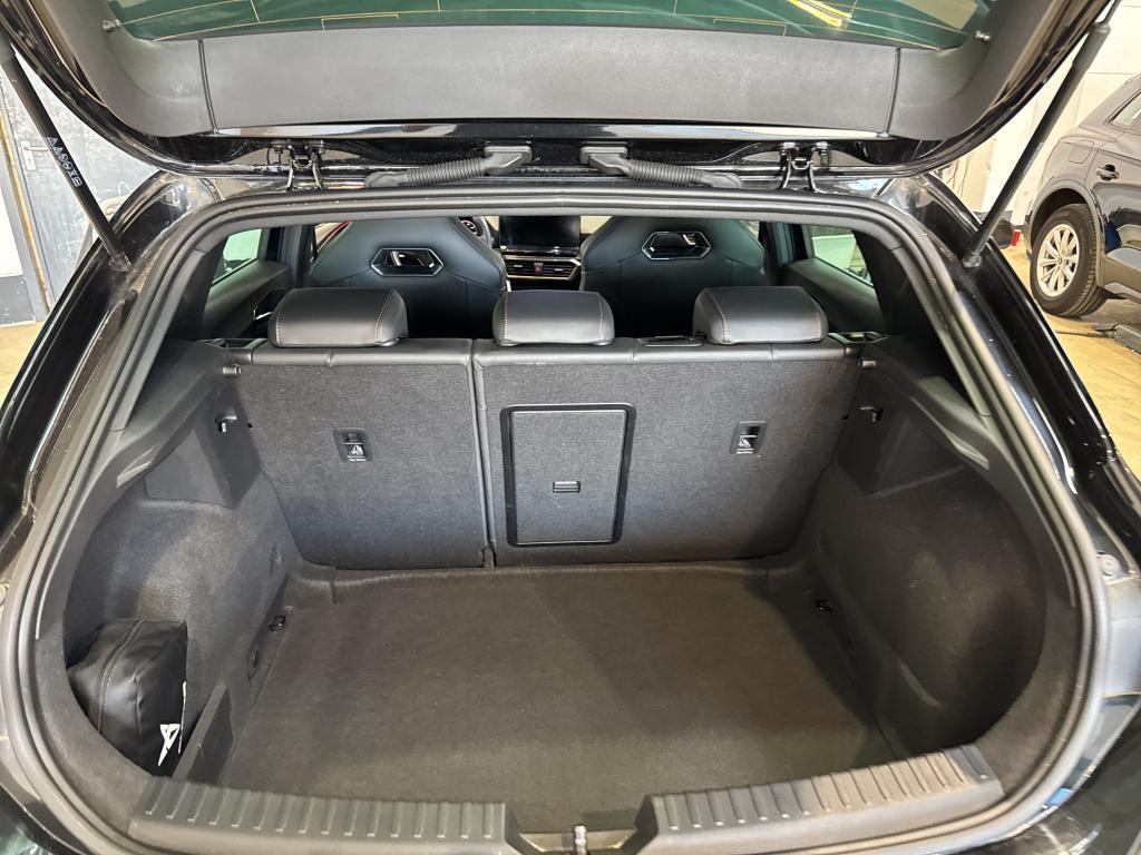 Cupra Leon 2.0 TSI DSG VZ BEATS FULL LINK Excl. Alu 19, миниатюра 6
