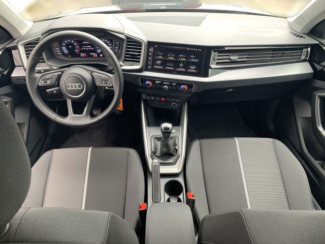 A1 Sportback 30 TFSI SMARTPHONE+PDC+KLIMA+TEMPO+