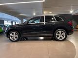 Audi Q5 2.0TFSI tiptronic quattro NAVI KEYLESS LEDER - Audi Q5 aus 2013 mit Benzin-Antrieb: Geländewagen, 2.0
