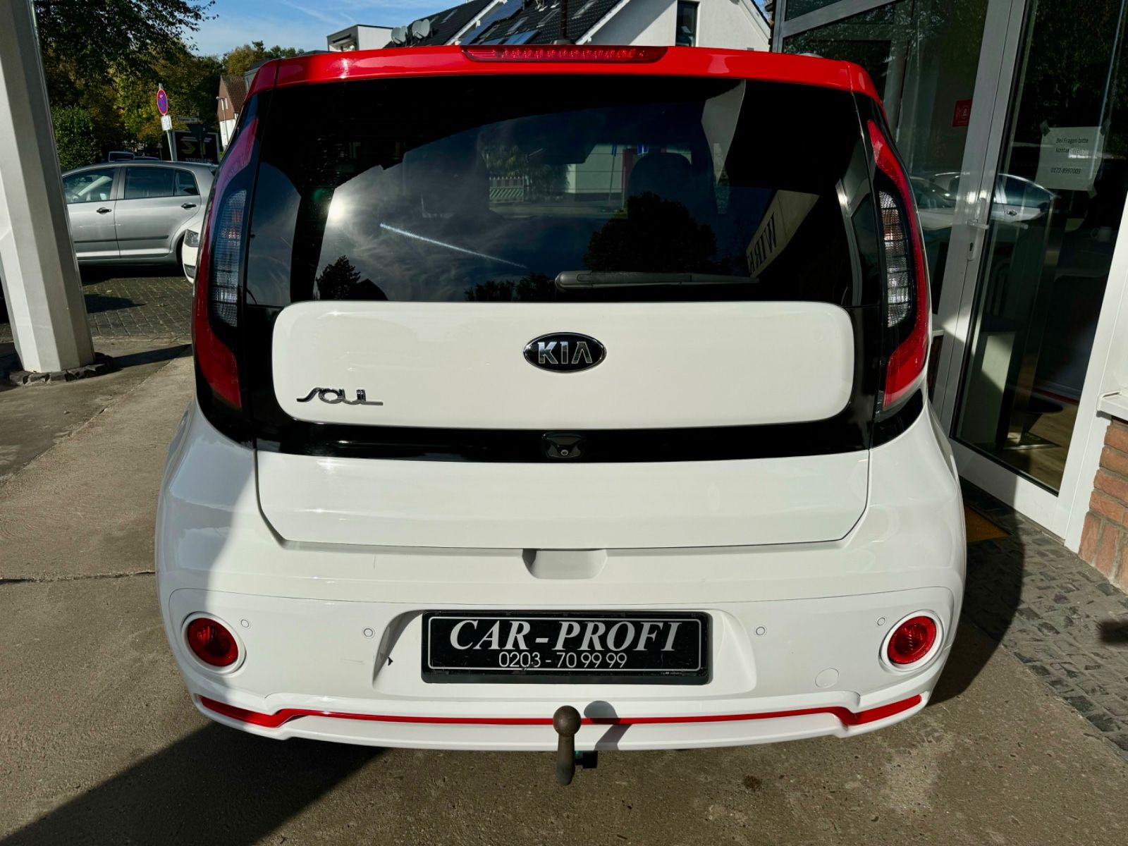 Fahrzeugabbildung Kia Soul 1.6 GDI White&Red Edition Leder/Navi/Kamera