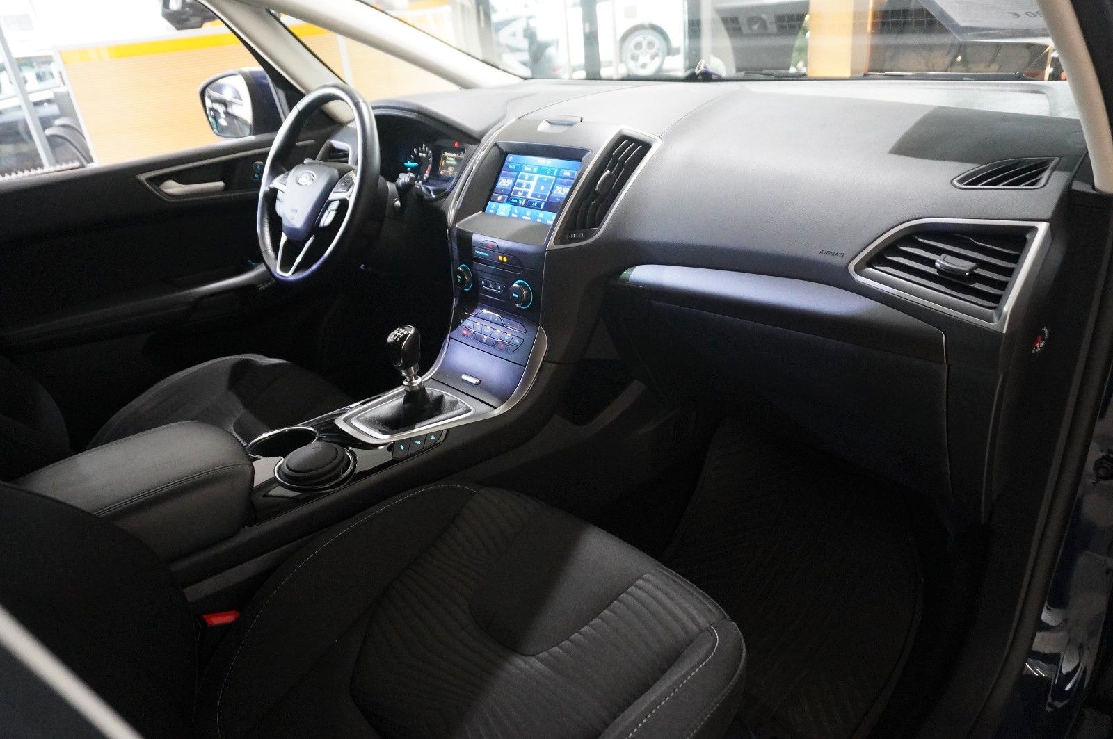 Fahrzeugabbildung Ford S-Max 2.0D TREND NAVI/LED/KAMERA/SHZ/SPORT/DAB+