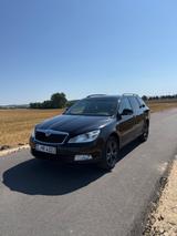 Skoda Octavia 2.0 TDI 4x4 Family Combi Family